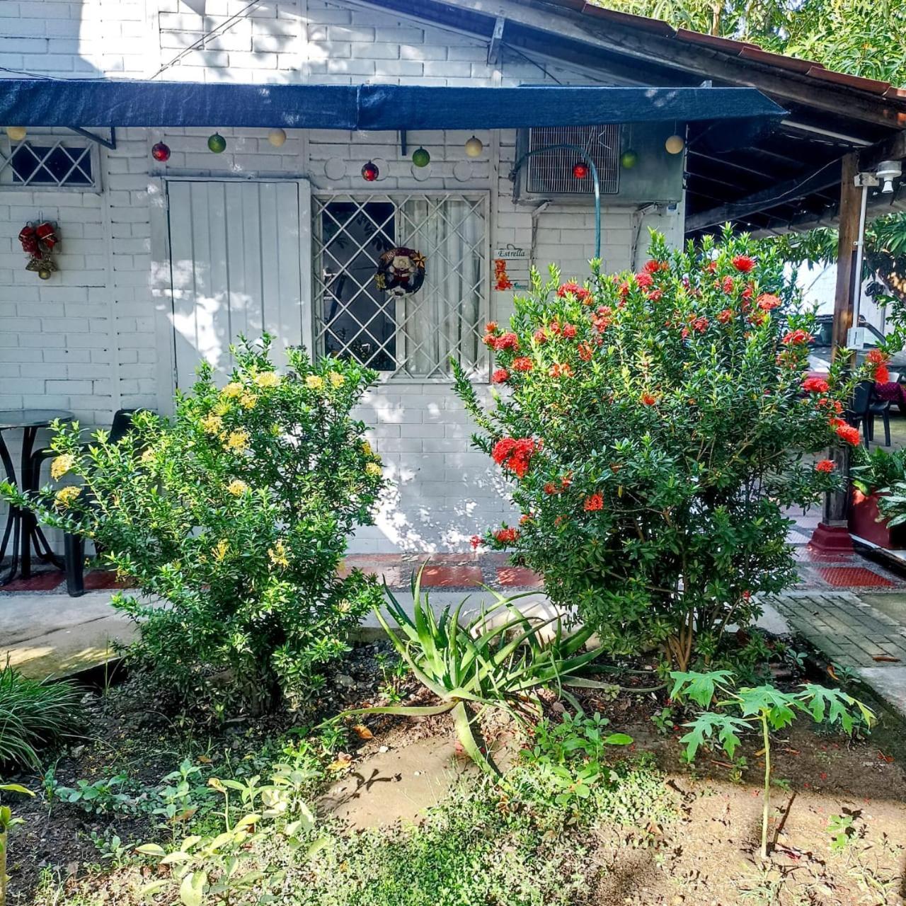 Hostal Corales Tolú Zewnętrze zdjęcie